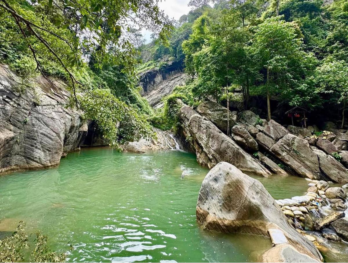 Sanghyang Heuleut