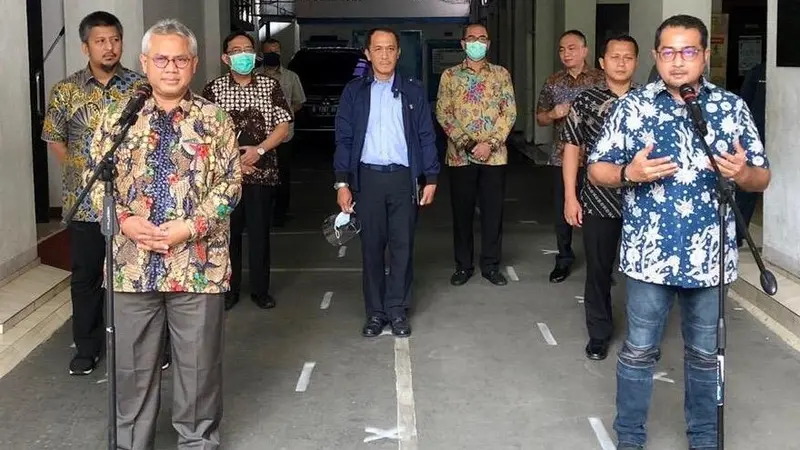 Partai Demokrat mendatangi KPU RI untuk menyampaikan dokumen pengurus partai pada Selasa (11/8/2020).