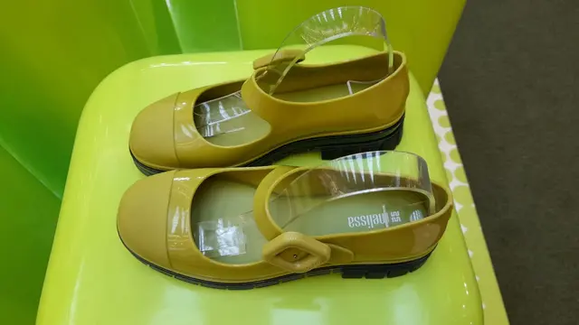 Bergaya Manis dan Cantik bak Jeli di Musim Pancaroba dengan Koleksi Sepatu Terbaru Melissa
