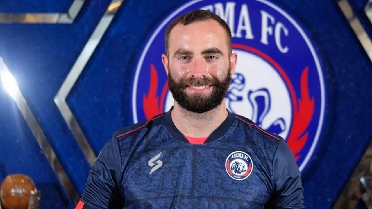 6 Potret Sergio Silva Resmi Latihan dengan Arema FC, Ikut Perkuat di BRI Liga 1