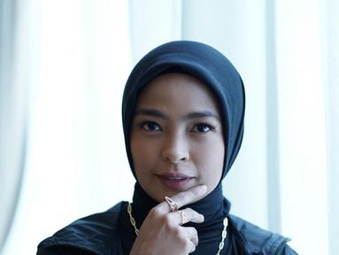 Dirangkum Liputan6.com dari akun Instagram @tantrisyalindri, berikut ini beberapa potret terbaru Tantri Kotak yang berhasil menurunkan berat badan hingga 14 Kg, Kamis (30/6/2022).&nbsp;(FOTO: instagram.com/tantrisyalindri/)