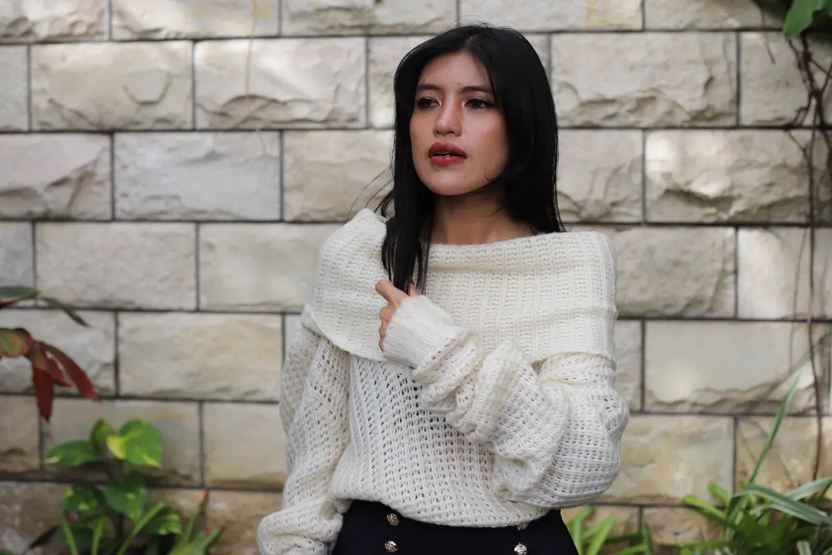 wanita maret menyikapi keadaan