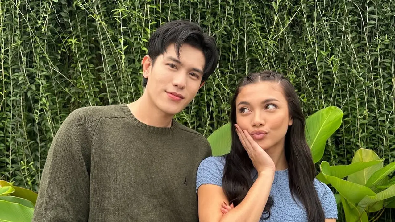 Angela Gilsha dan Julian Jacob