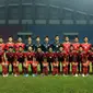 Pemain Timnas Indonesia U-19 berfoto jelang laga latih tanding melawan Patriot Candrabhaga FC di Stadion Patriot, Bekasi, Kamis (27/4). Timnas Indonesia U-19 unggul 2-0 atas Patriot Candrabhaga FC. (Liputan6.com/Helmi Fithriansyah)