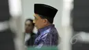 Tersangka kasus korupsi migas, Fuad Amin Imron menjalani sidang putusan sela di Pengadilan Tipikor, Jakarta, Senin (25/5/2015). Fuad terlibat kasus dugaan suap jual beli pasokan gas alam di Gresik dan Gili Timur, Bangkalan. (Liputan6.com/Helmi Afandi)