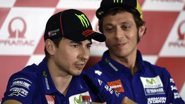 Valentino Rossi dan Jorge Lorenzo siap memanaskan perebutan gelar juara dunia MotoGP di sirkuit Phillip Island, Australia akhir pekan ini.
