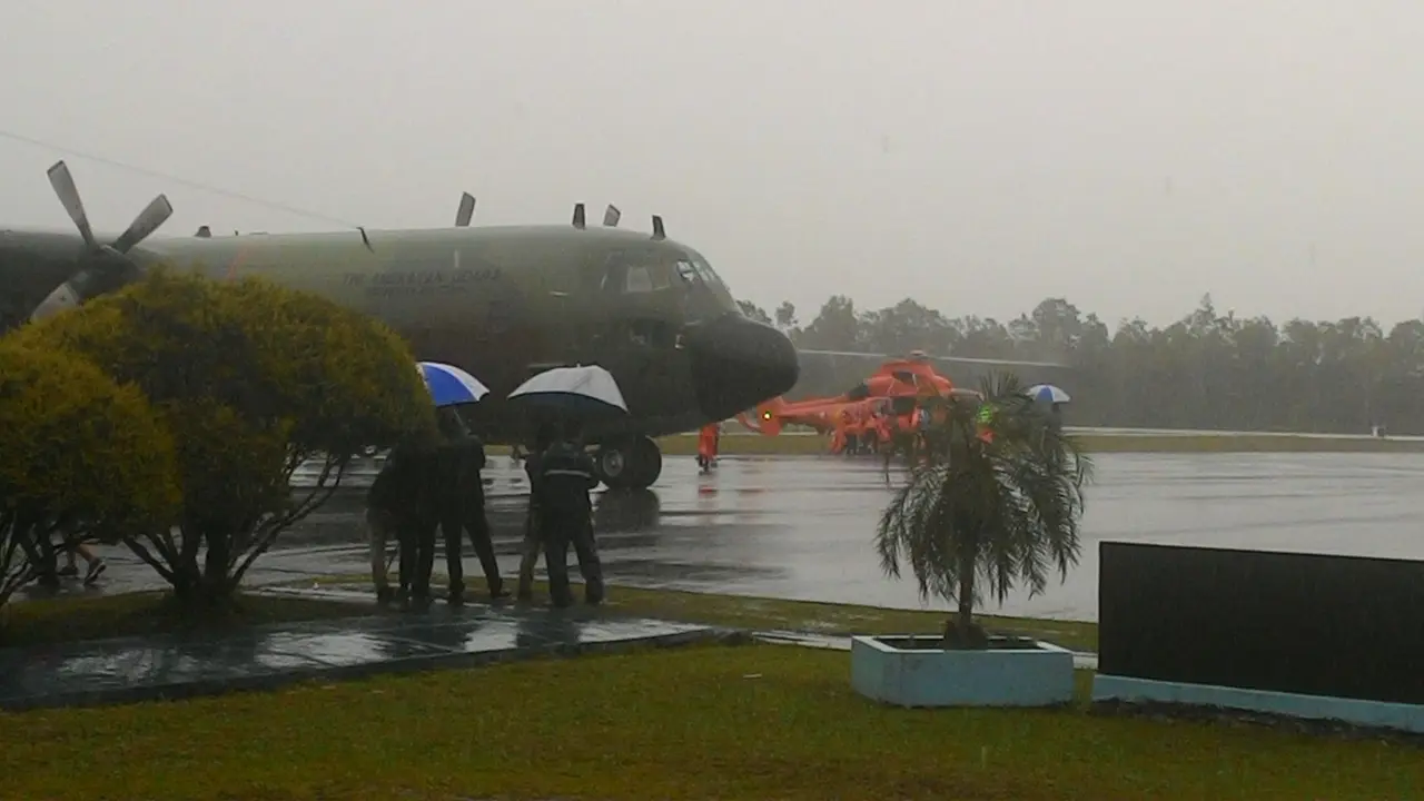 Hujan Deras, 1 Jenazah Korban AirAsia Dievakuasi ke Pangkalan Bun
