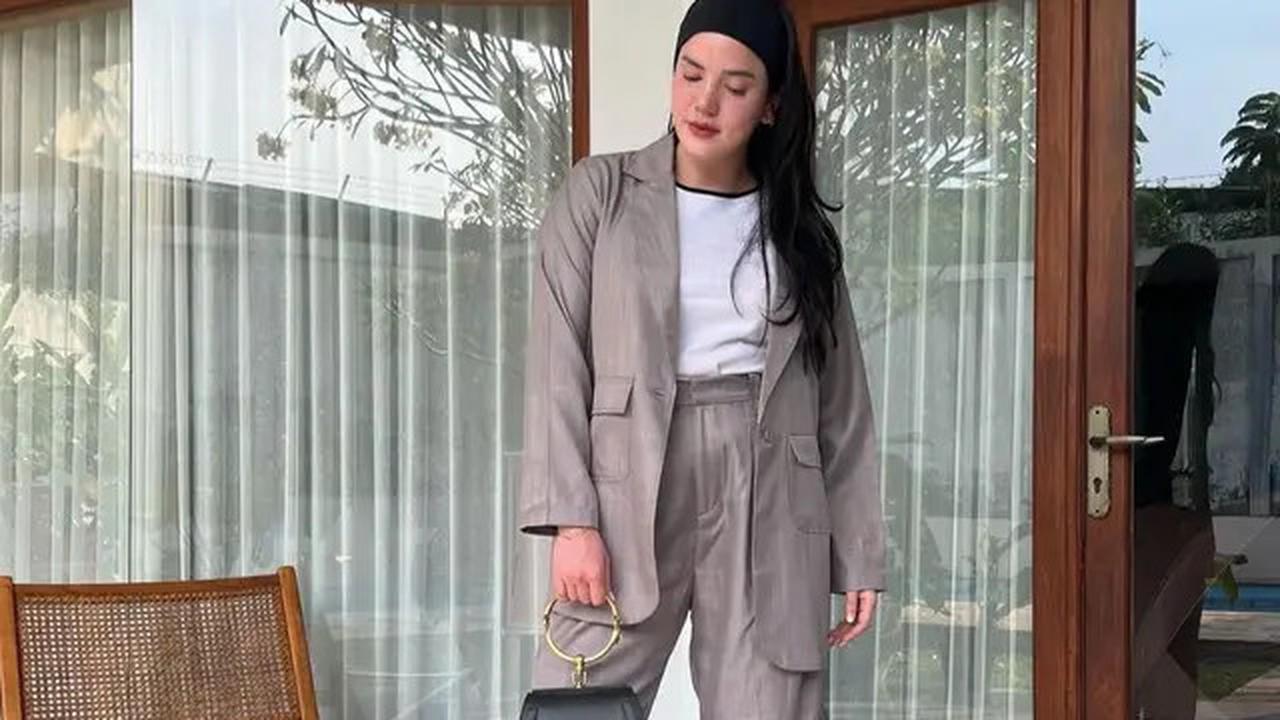 Intip 6 Ide Outfit Formal untuk ke Kantor dari Alice Norin yang Wajib Dicoba