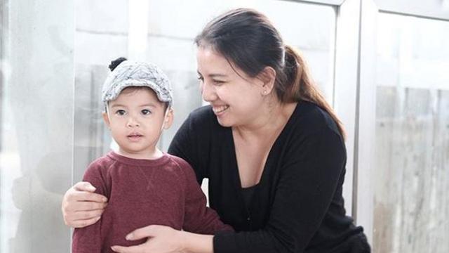 Kenalkan Ibadah Sejak Dini Kepada Anak Tya Ariestya Banjir Pujian Showbiz Liputan6 Com