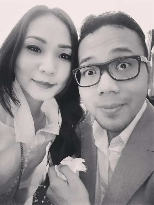 Nicky dan Dika yang telah merajut kasih selama tiga tahun ternyata sudah berencana menikah. Diakui Nicky, rencananya mereka akan menikah di pertengahan tahun 2018 ini. (Instagram/dikabassman)