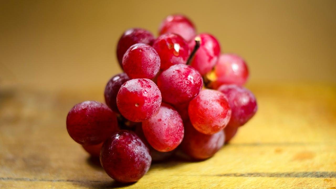 Sugar Craving? Ini 6 Buah yang Bisa Jadi Solusi Sehat