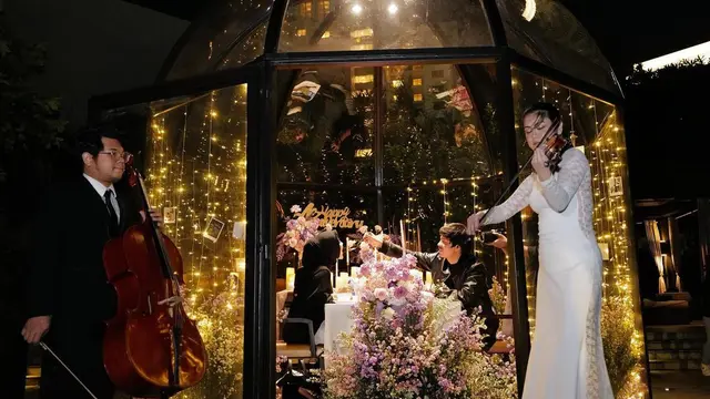Atta Halilintar - Aurel Hermansyah rayakan wedding anniversary yang kedua (Foto: Instagram attahalilintar)