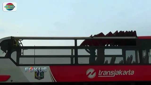 PT Transjakarta sediakan bus tingkat atap terbuka untuk pawai kemenangan Persija pada Sabtu (15/12) esok.