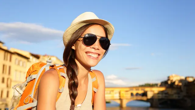 Bye lepek! Ini rahasia rambut Instagram ready selama traveling