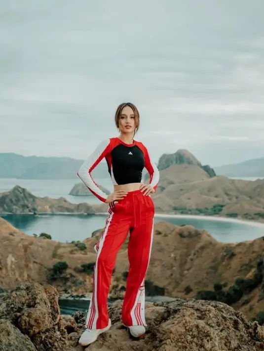 Cinta Laura [Instagram/claurakiehl]