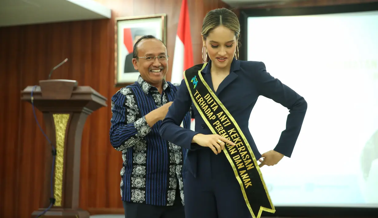 Cinta Laura Jadi Duta