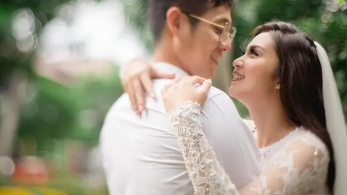 [Bintang] Putri Titian dan Junior Liem