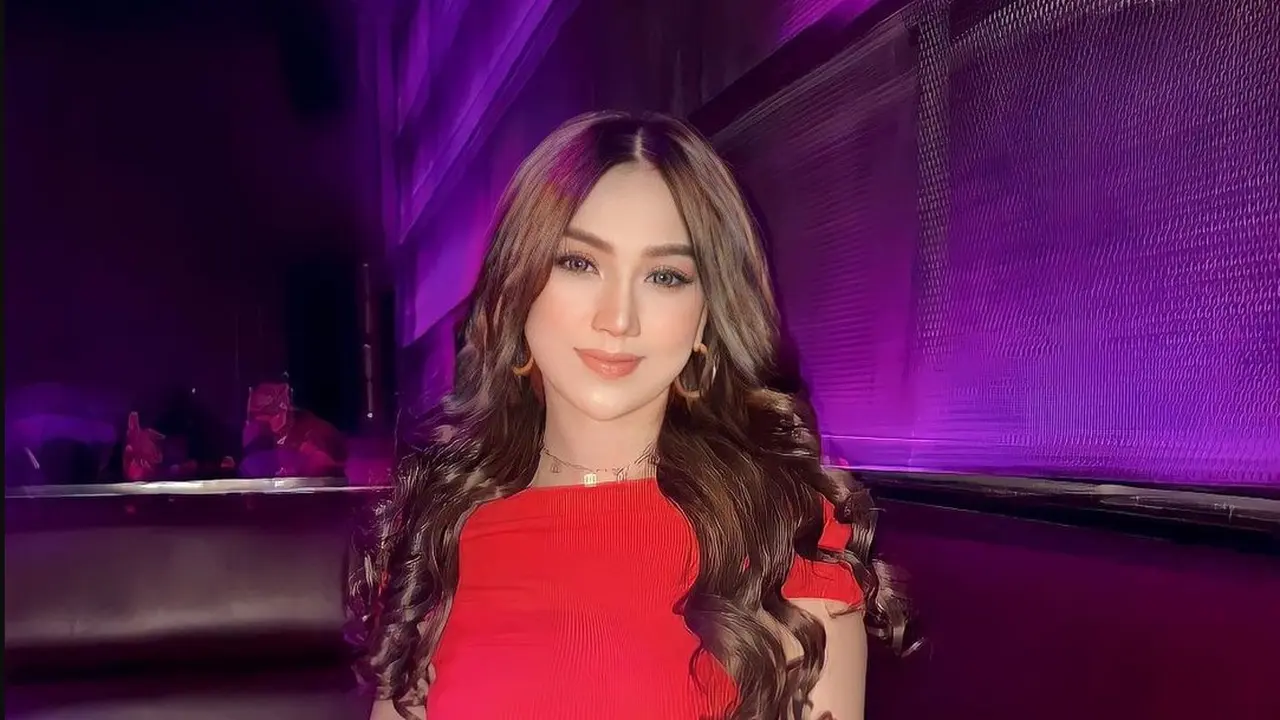 Farida Gresia (https://www.instagram.com/p/CtY6IwMPBuF/)