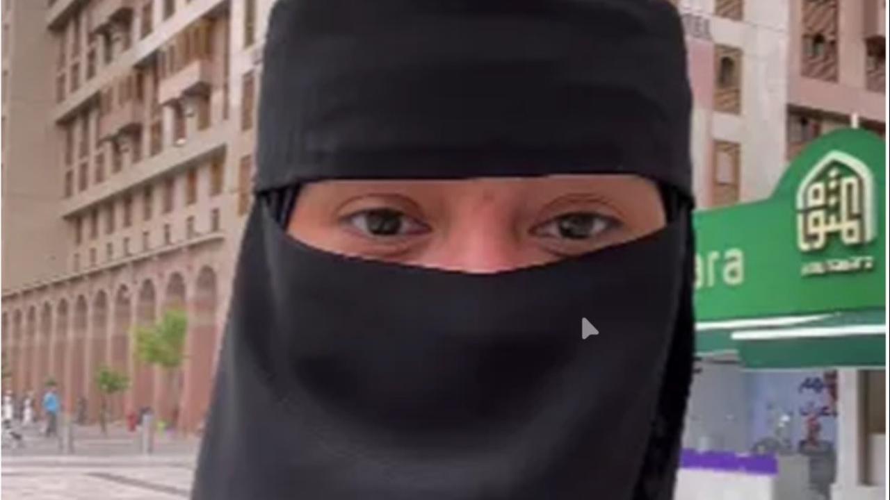 Kisah Pramugari Cantik Pensiun Dini lalu Ditentang Keluarga, Penampilan Berubah kini Pilih Tinggal di Madinah
