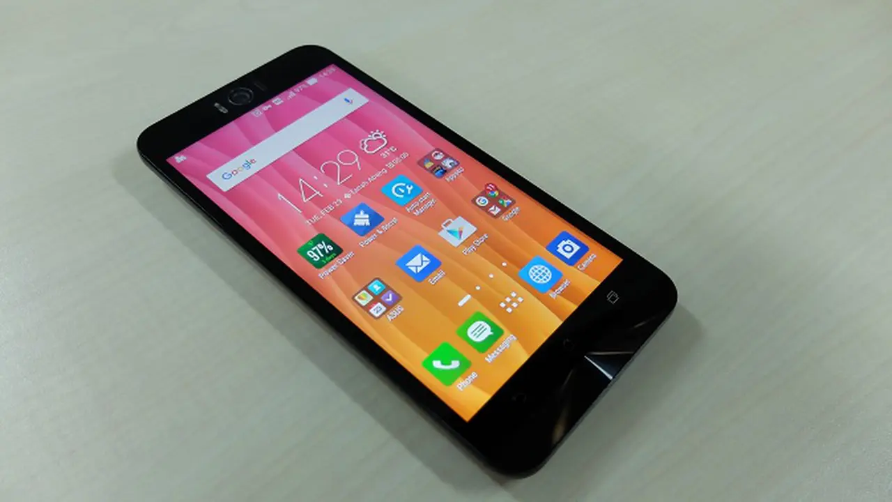 Asus Zenfone Selfie