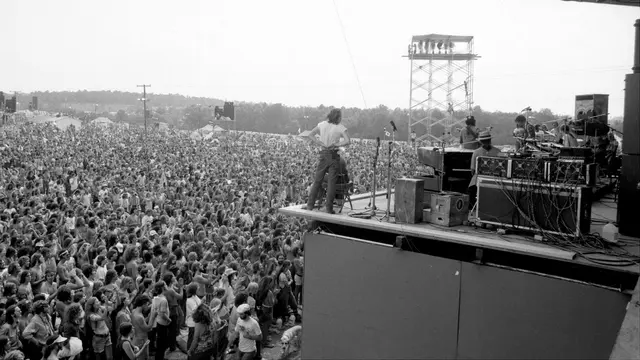 Konser Summer Jam.