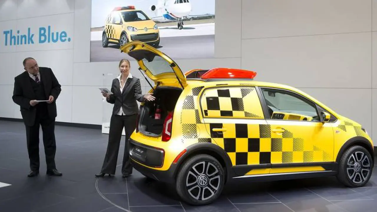 [OTO-News] VW e-load Up! Jadi Mobil Pilot di Bandara Jerman