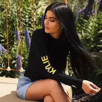 Membicarakan sosok Kylie Jenner pasti identik dengan seksi dan kisah asmaranya. Kali ini berbeda, Kylie memang dikenal sebagai seorang pengusaha dan model di dunia hiburan, tak heran jika ia disebut telah sukses. (Instagram/kyliejenner)