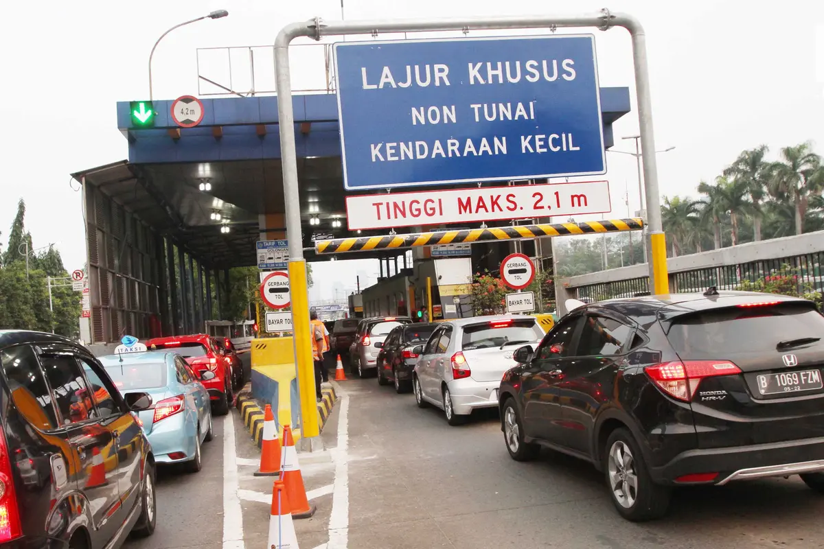 Penerapan Transasksi e-toll di Seluruh Gerbang Tol Dibagi Dua Periode