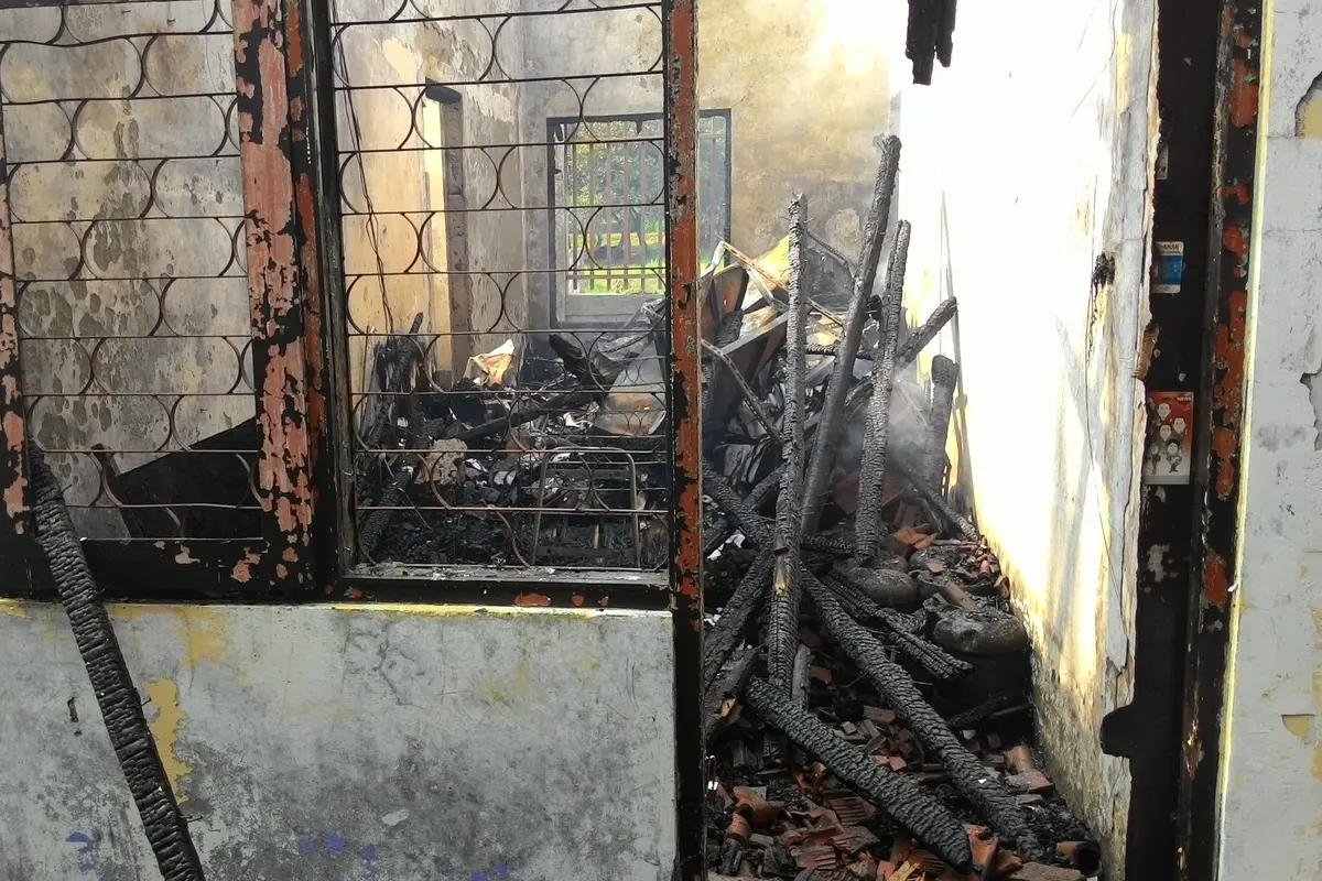 Pasca-Kebakaran, Kantor Komnas PA Masih Berasap