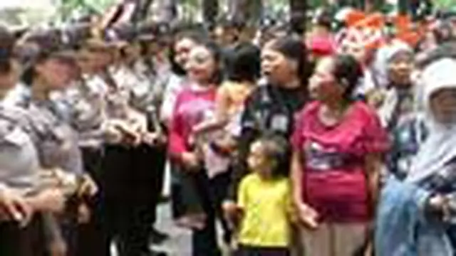Warga Korban Lapindo Datangi BPLS