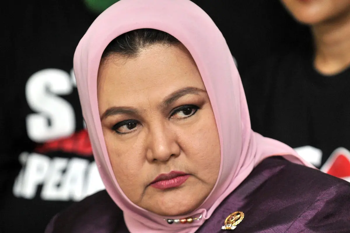 [Bintanhg] Emila Contessa