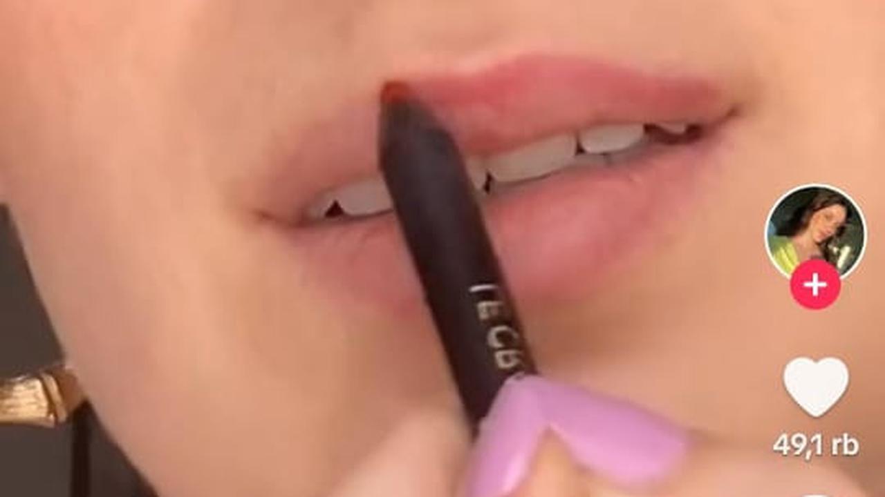 Mengatasi Lip Liner Kering dengan Face Oil