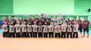 Tim Jakarta Pertamina Enduro latihan jelang laga pembuka PLN Mobile Proliga 2025 di GOR Bulungan, Jakarta Selatan pada Selasa (31/12/2024). (Bola.com/Abdul Aziz)
