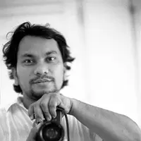 Tompi merupakan penyanyi jazz dan presenter yang lahir 22 September 1978. (via Instagram.com)