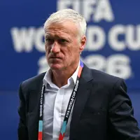 Didier Deschamps Absen Dampingi Prancis Lawan Norwegia karena Ibunda Meninggal Dunia