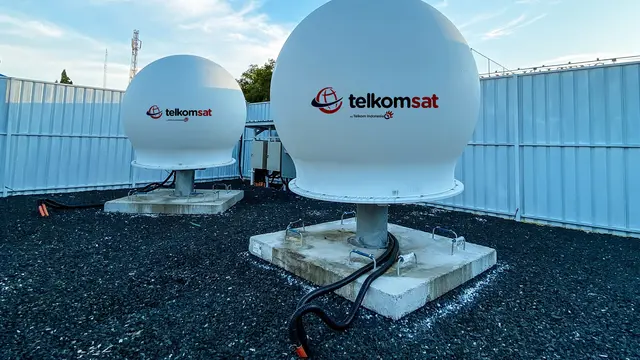 Telkomsat.