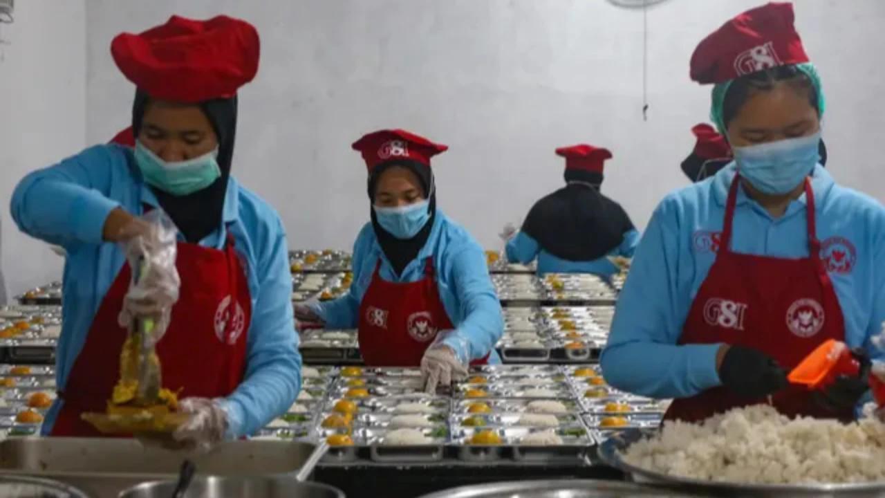 Wagub Jateng Wajibkan Telur dan Daging Ayam Masuk Menu MBG Dua Kali Sepekan