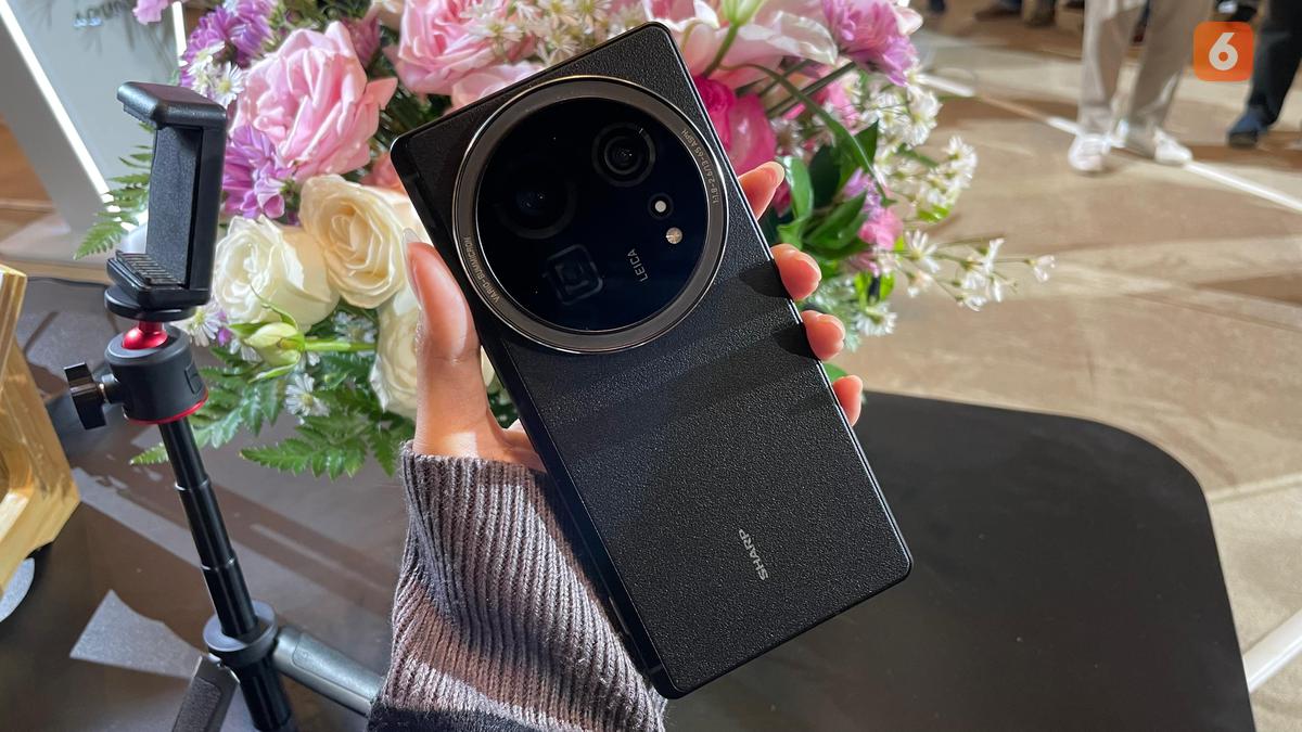 Harga dan Spesifikasi Sharp Aquos R9 Pro yang Dilengkapi Kamera Leica