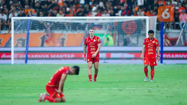 Foto: Wajah Kecewa Pemain Persija Setelah Gagal Taklukkan Bali United di BRI Super League