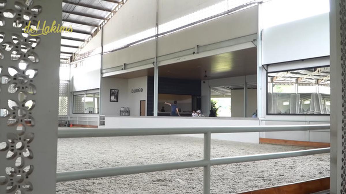 8 Potret Stable Kuda Nabila Syakieb yang Modern dengan Fasilitas Mewah