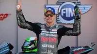Pembalap Petronas Yamaha SRT, Franco Morbidelli, menjuarai balapan MotoGP Valencia di Sirkuit Ricardo Tormo, Minggu (15/11/2020). (AFP/Lluis Gene)