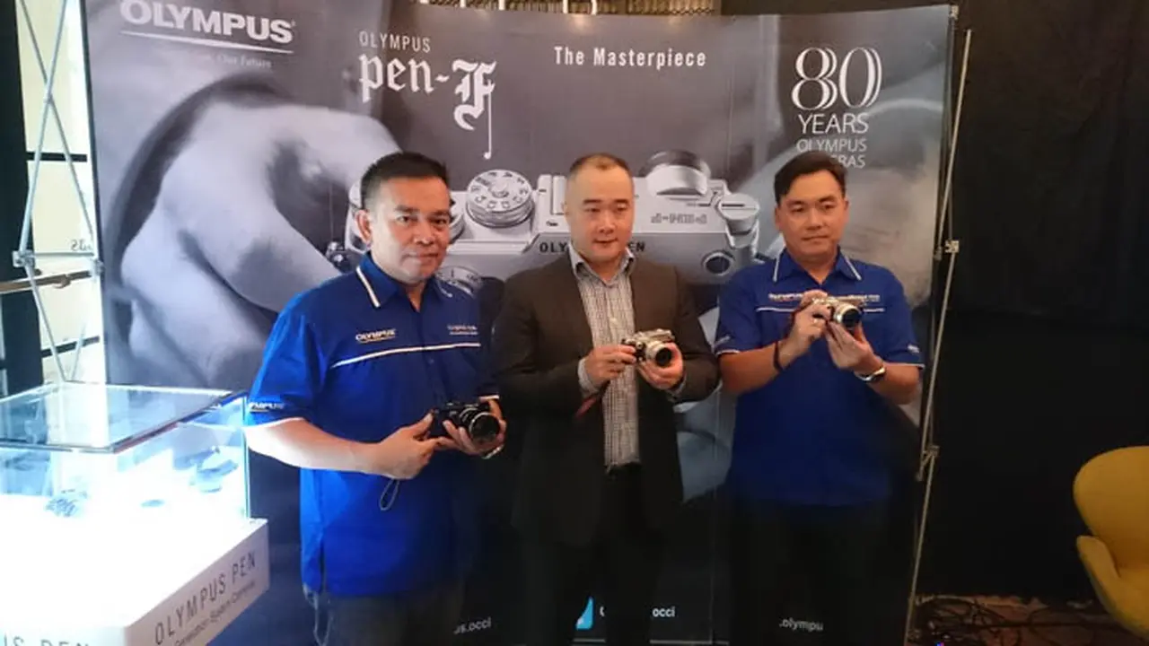 Olympus Pen-F