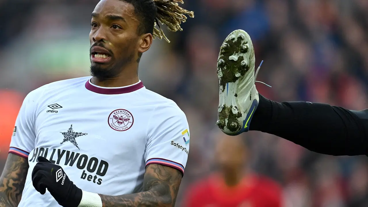 Pemain Liga Inggris dari klub Brentford Ivan  Toney.