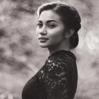 Dengan dasar kepercayaan, Ariel menjalani hubungan dengan Ryuji. Berniat untuk serius ke depannya, wanita cantik ini pun mengaku sudah mendapat restu dari keluarga mereka masing-masing. (Instagram/arieltatum)