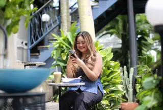 12 Arah Karier Terbaik Tiap Zodiak agar Bahagia di 2026./Copyright Fimela/Adrian Putra