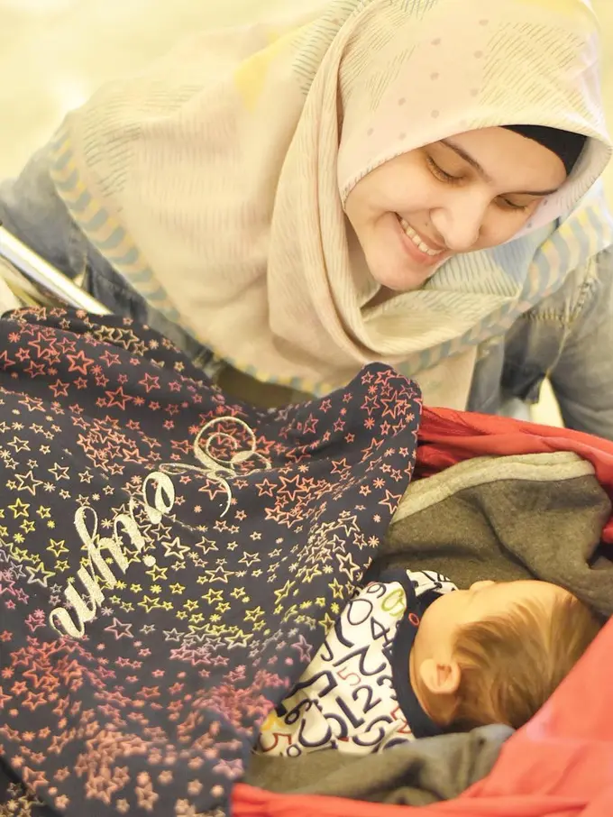 [Fimela] Zee Zee Shahab