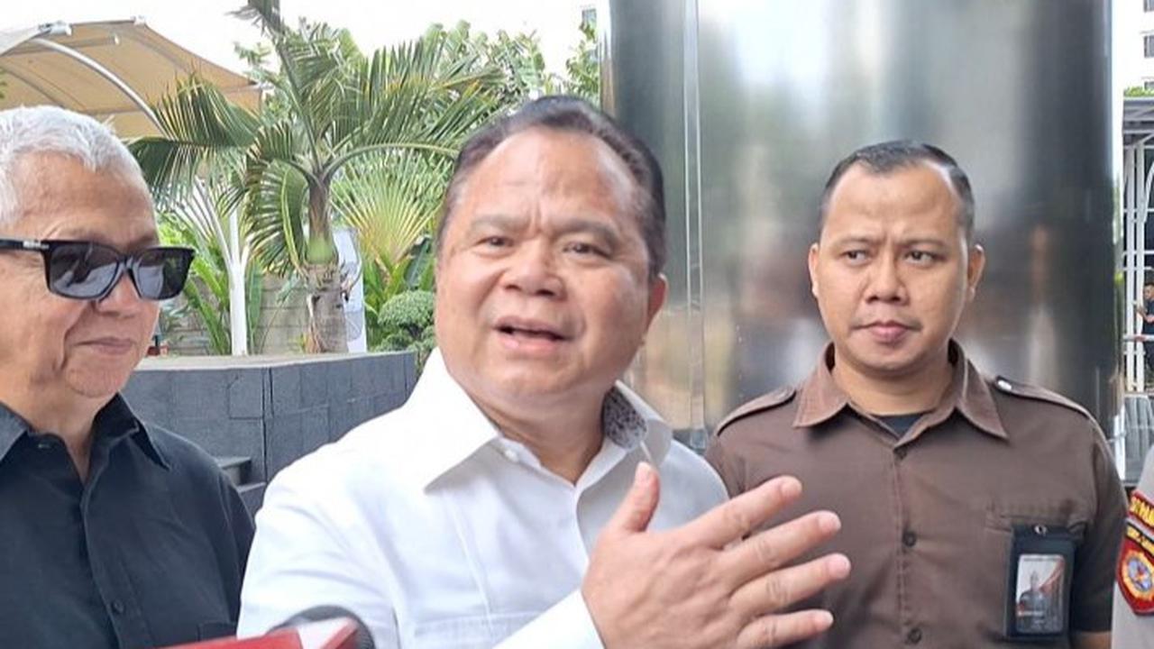 KPK Periksa Mantan Dirjen Imigrasi Ronny Sompie jadi Saksi Kasus Harun Masiku dan Hasto Kristiyanto
