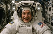 Barang Astronot Paling Mahal dan Sempat Dilelang, Mulai Jam Tangan Hingga Kapsul Antariksa
