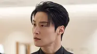 Heo Nam Jun Tampilkan Pesona Maskulin di Drakor My Royal Nemesis, Ada Rahasia di Setelan Jasnya