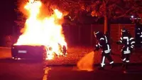 Mobil mewah tersebut sengaja dibakar agar dapat mendapat ganti rugi asuransi